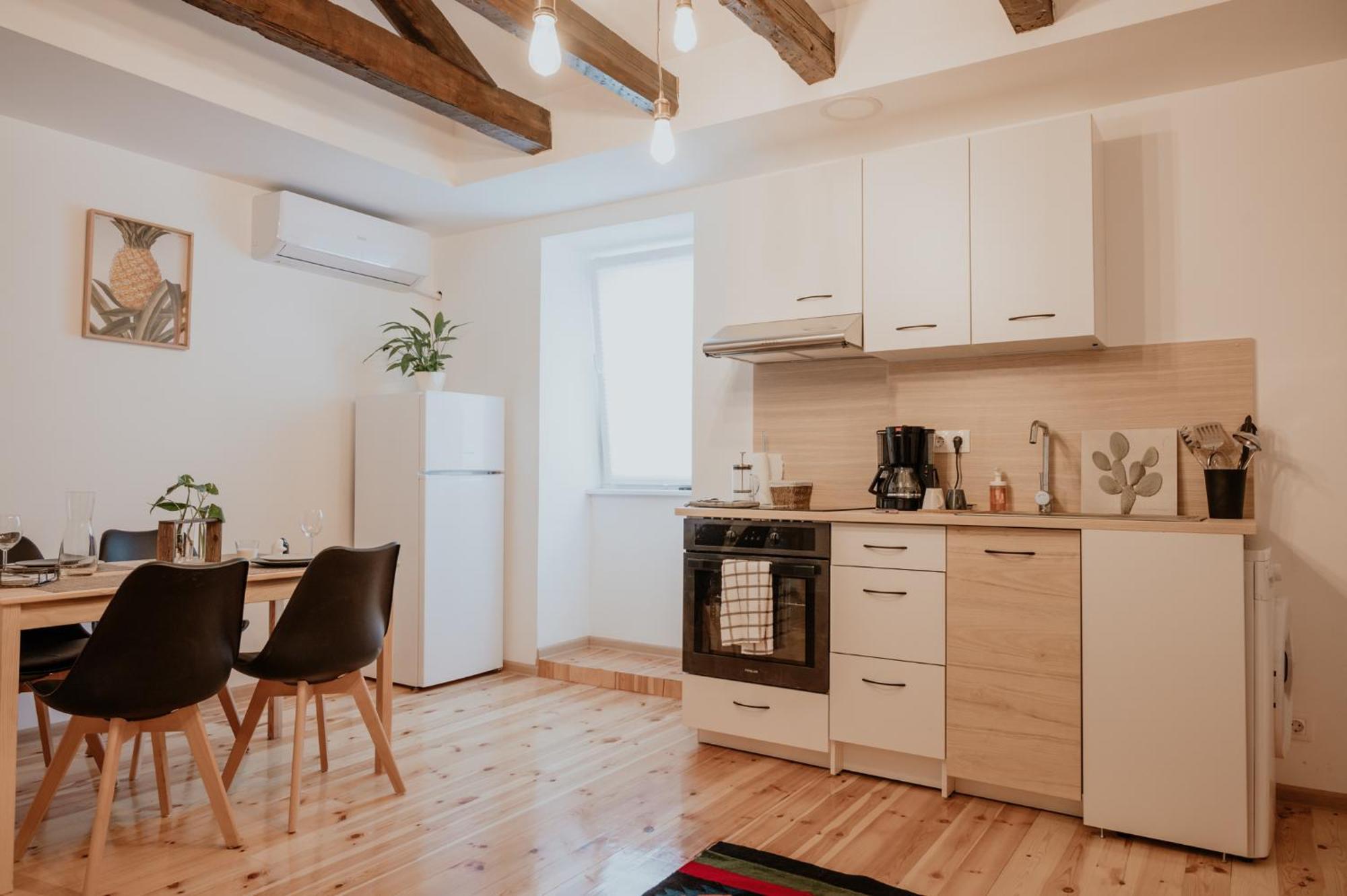 Artiesta - 5 Apartments ソフィア エクステリア 写真